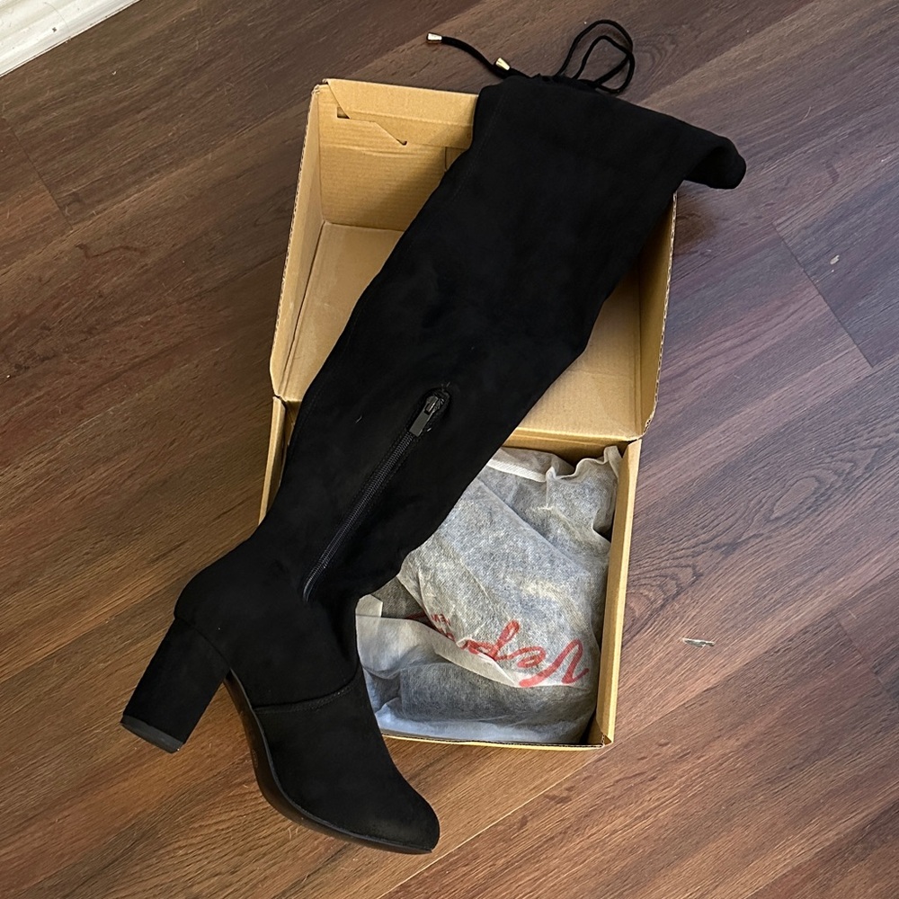 Black Over-the-Knee Women's Boots